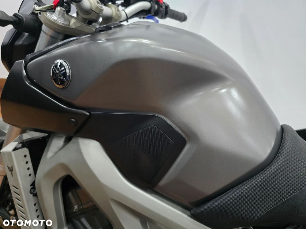 Yamaha MT - 13