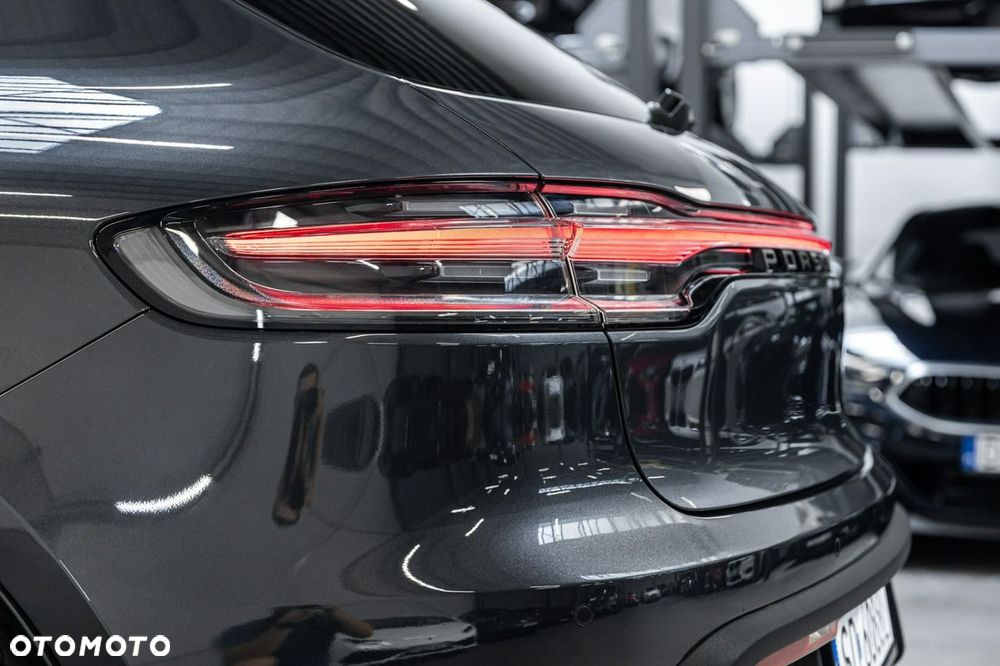 Porsche Macan T - 21
