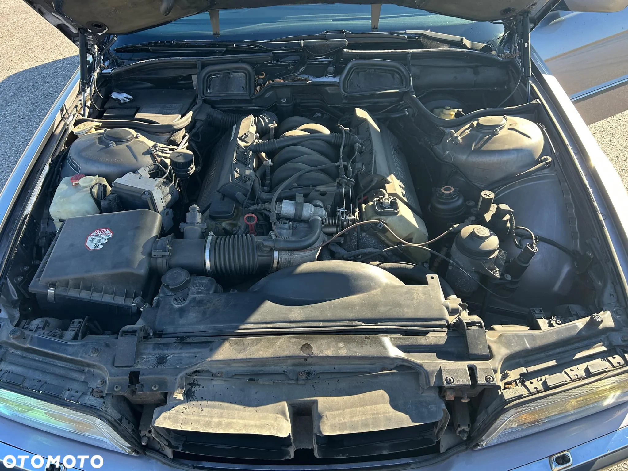 BMW Seria 7 740i V8 - 3