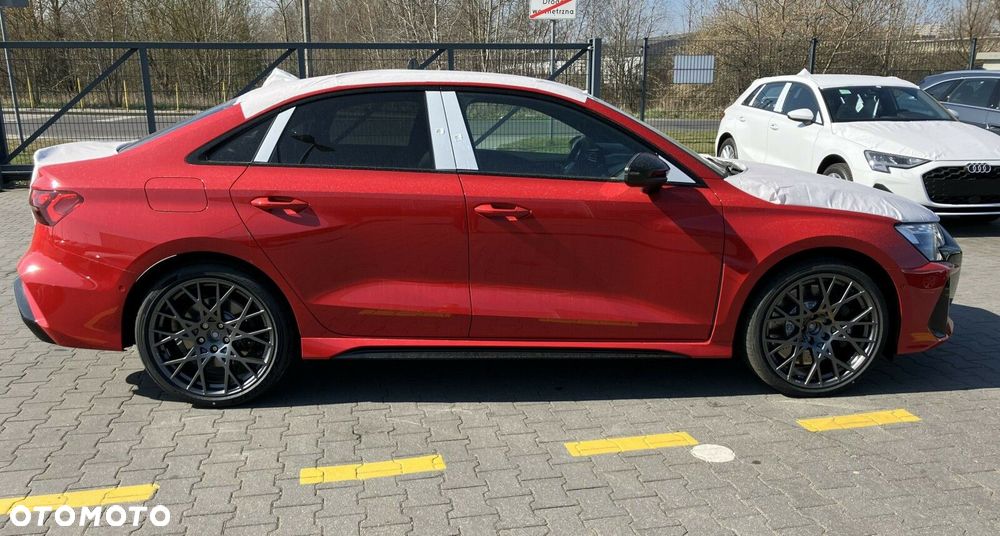 Audi RS3 Limousine - 9