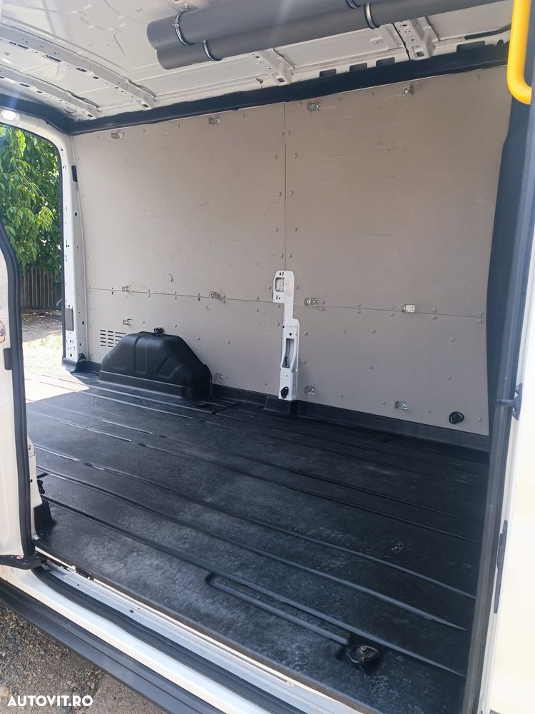 Ford Transit - 8