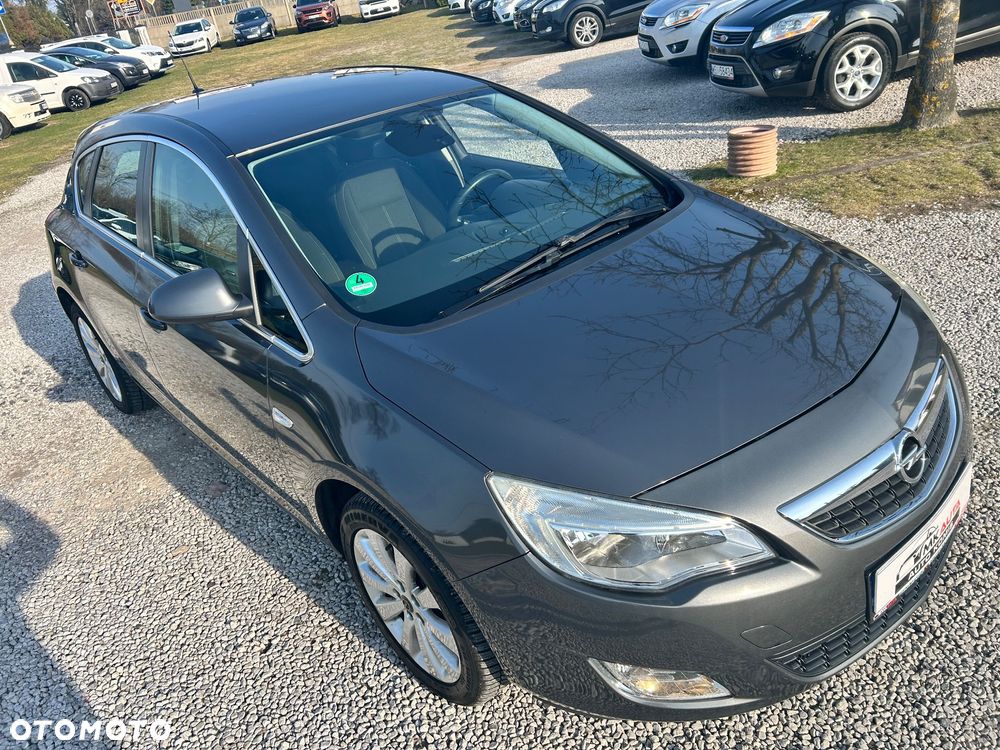 Opel Astra 1.4 Turbo Cosmo - 22