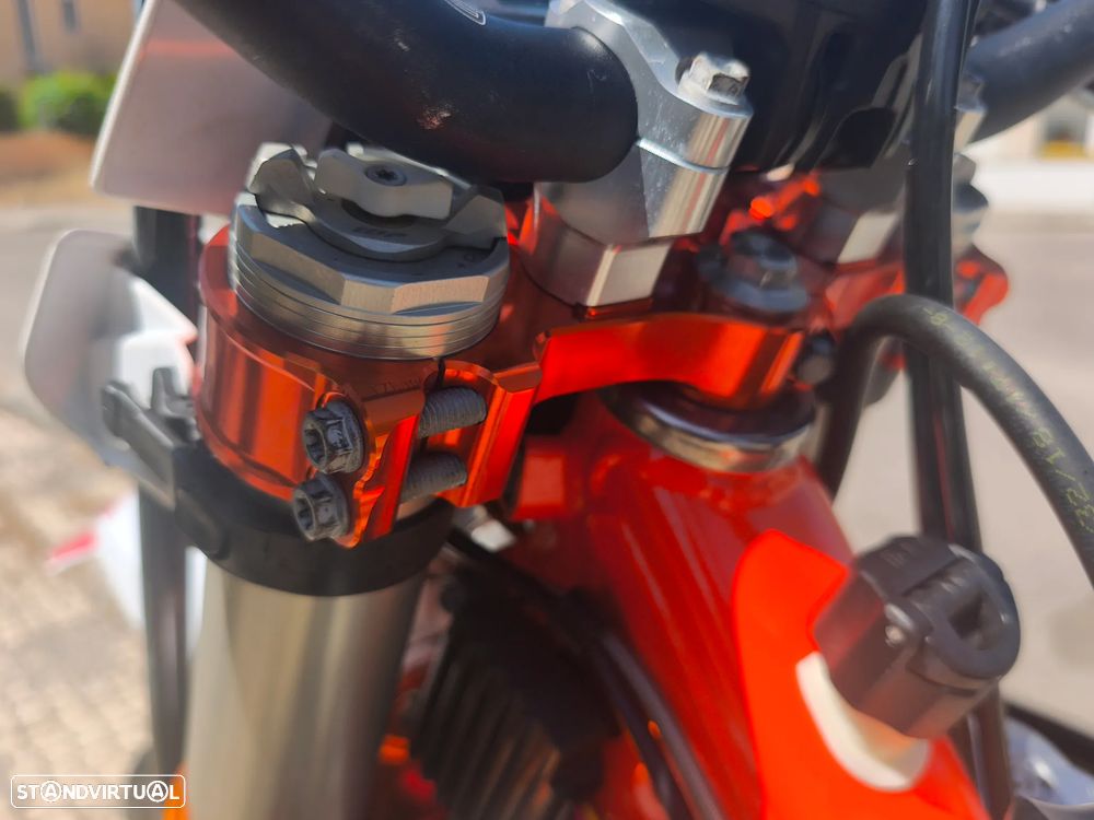 KTM 250 EXC Six Days - 16