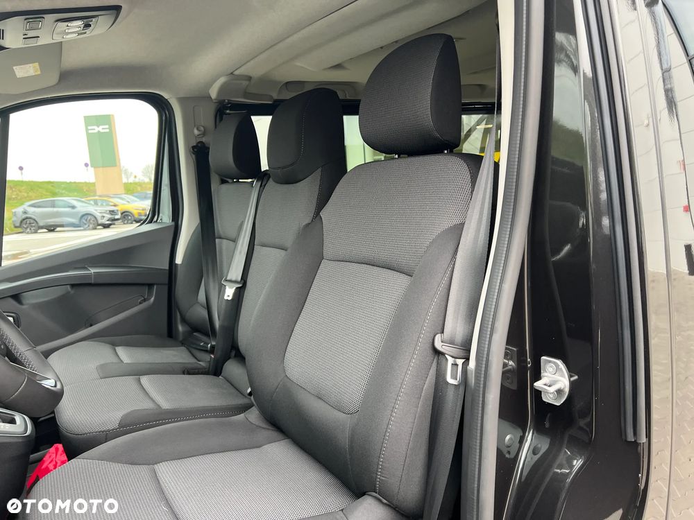 Renault Trafic 2.0 dCi EDC - 10