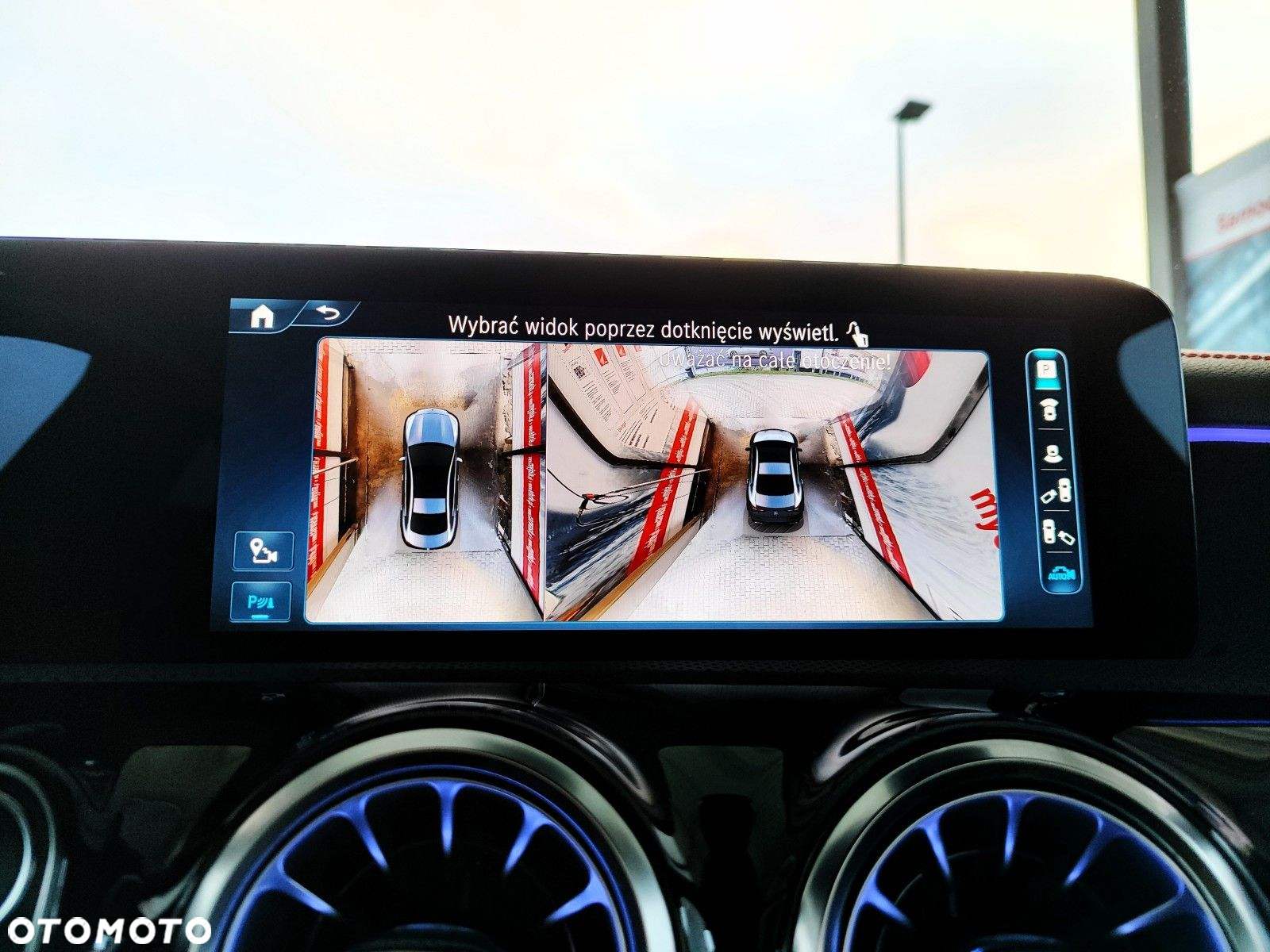 Mercedes-Benz CLA - 36