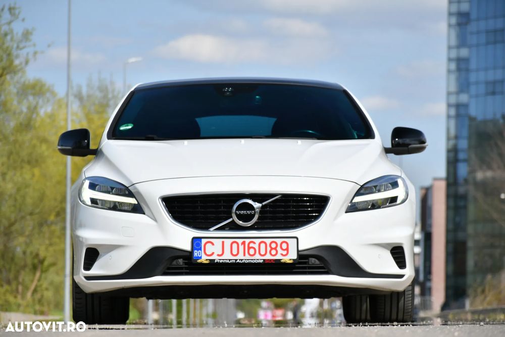 Volvo V40 D3 Geartronic RDesign - 2