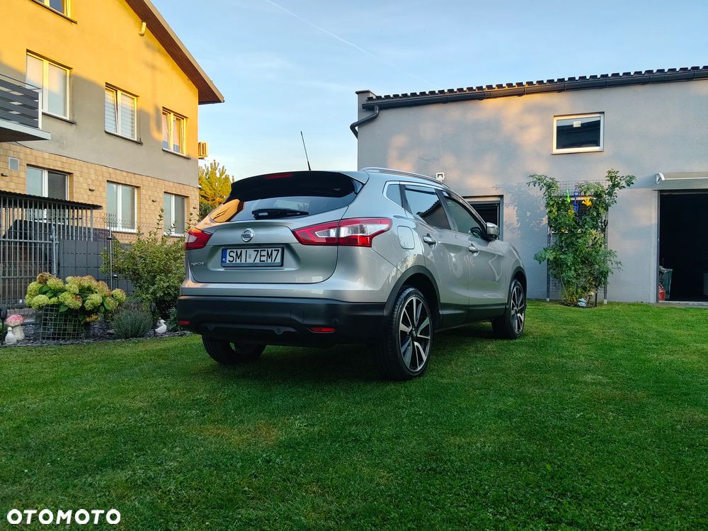 Nissan Qashqai - 23