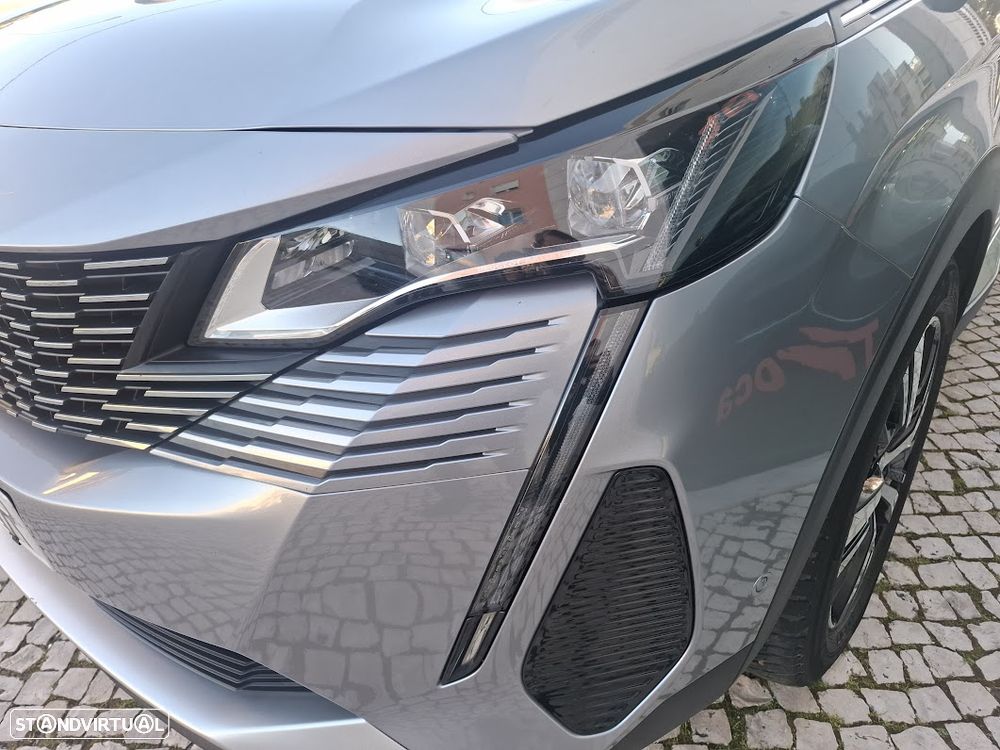 Peugeot 3008 1.6 Hybrid4 GT Pack e-EAT8 - 56