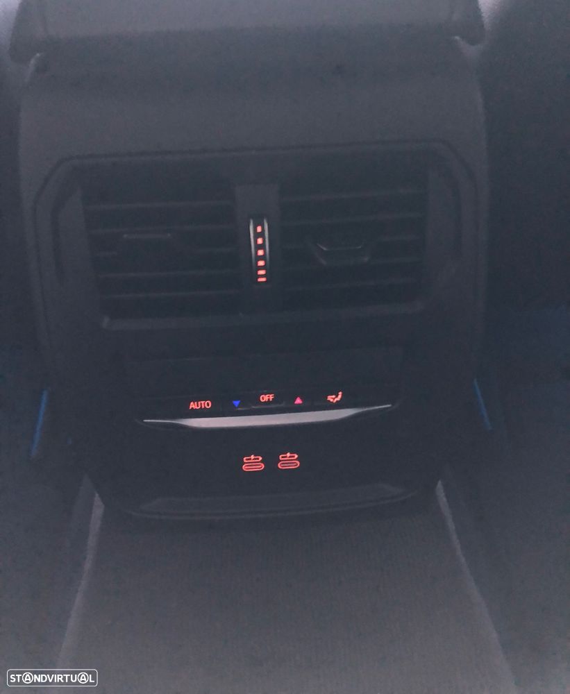 BMW 320 e Pack Desportivo M Auto - 41