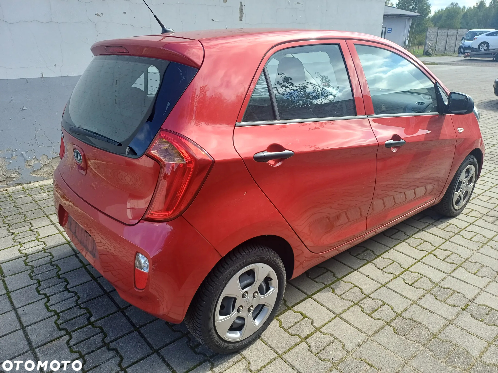 Kia Picanto - 3