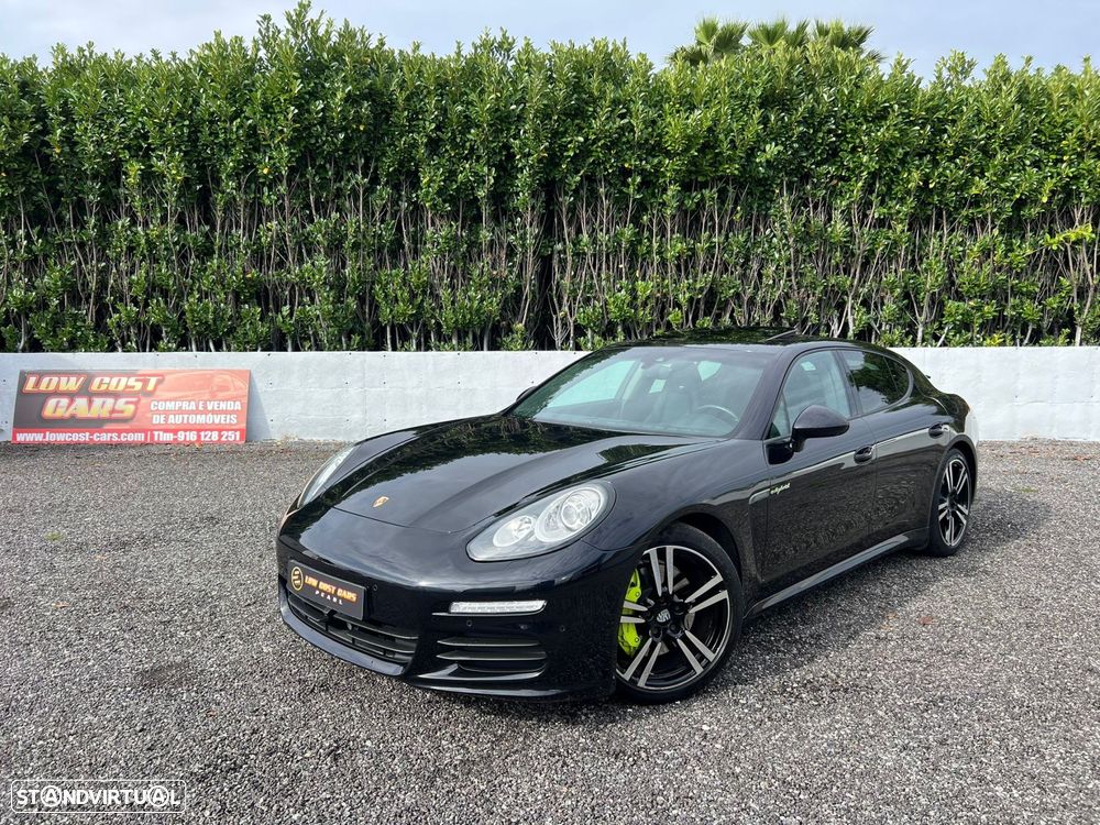 Porsche Panamera - 1