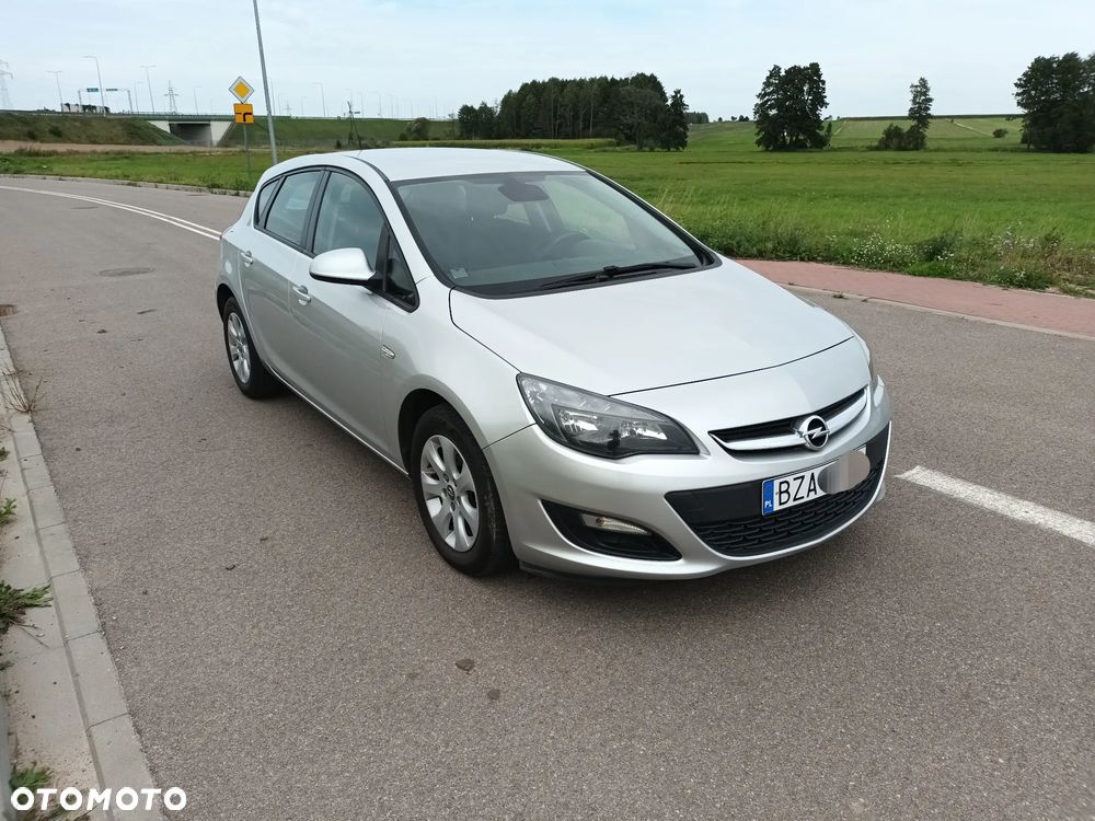 Opel Astra 1.6 CDTI Cosmo - 3