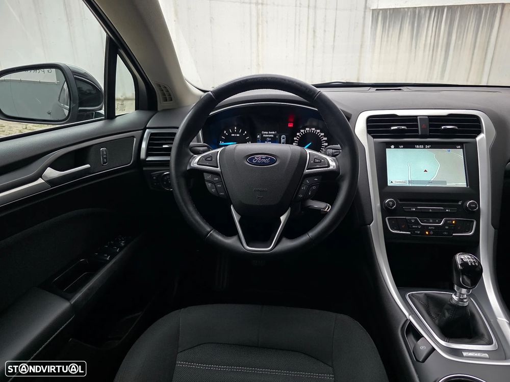 Ford Mondeo SW 1.5 TDCi Business Plus ECOnetic - 41