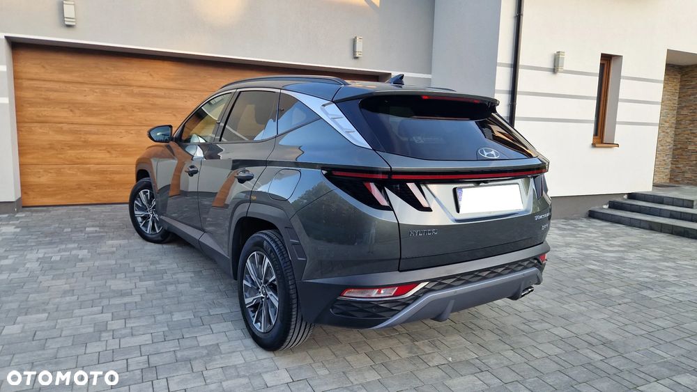 Hyundai Tucson 1.6 T-GDi HEV Executive 2WD - 12