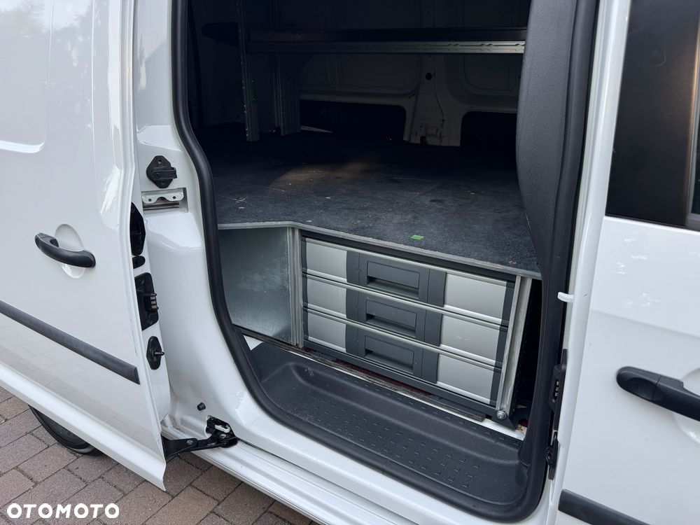 Volkswagen Caddy - 9