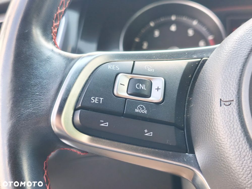 Volkswagen Golf GTI BlueMotion Technology - 26