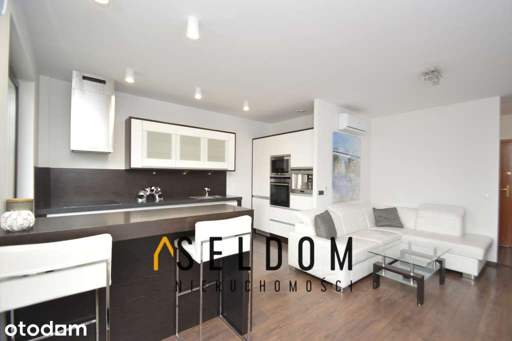 2 pokoje na II piętrze w apartamentowcu z windą