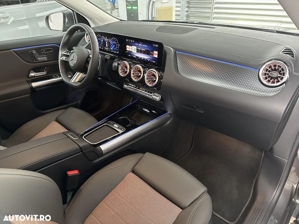 Mercedes-Benz EQA 250+ Electric Art - 24