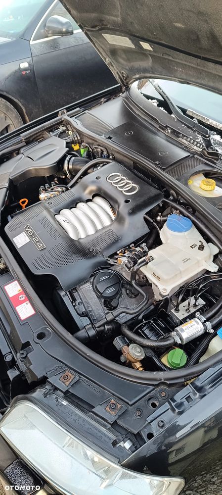 Audi A6 Avant 2.4 - 10