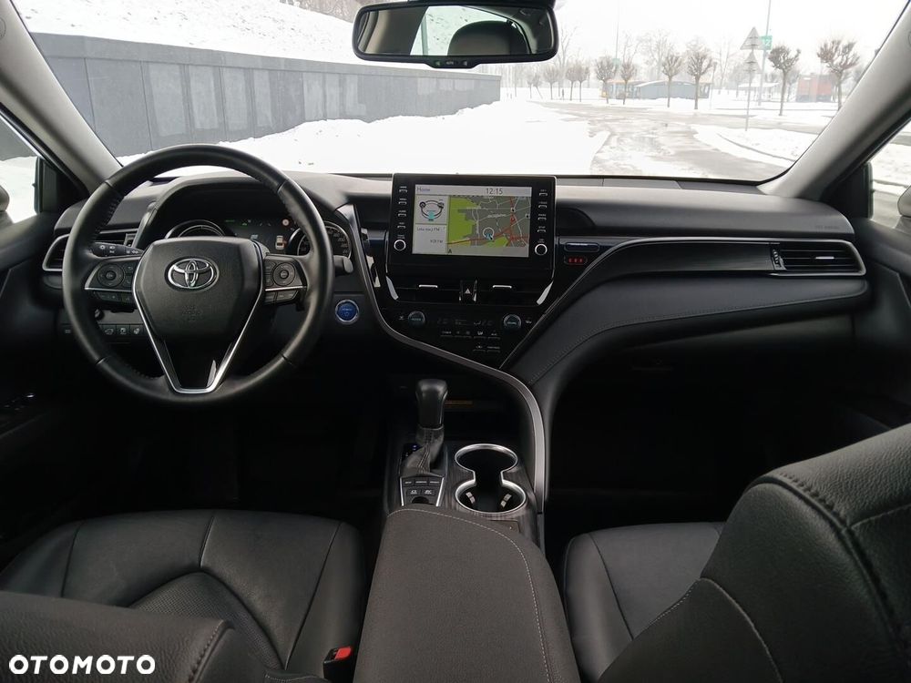 Toyota Camry 2.5 Hybrid Executive CVT - 12