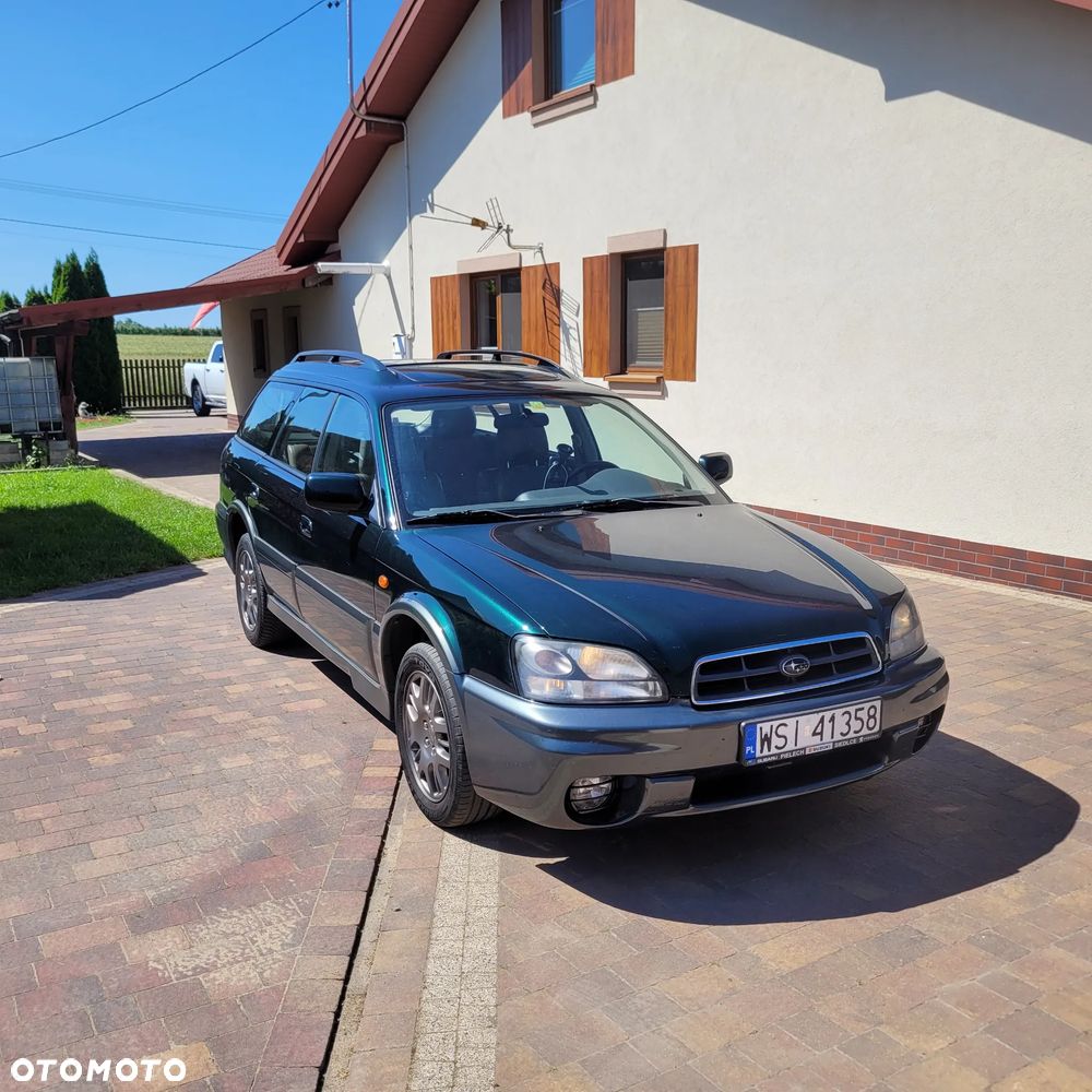 Subaru Outback 3.0 H6 - 2