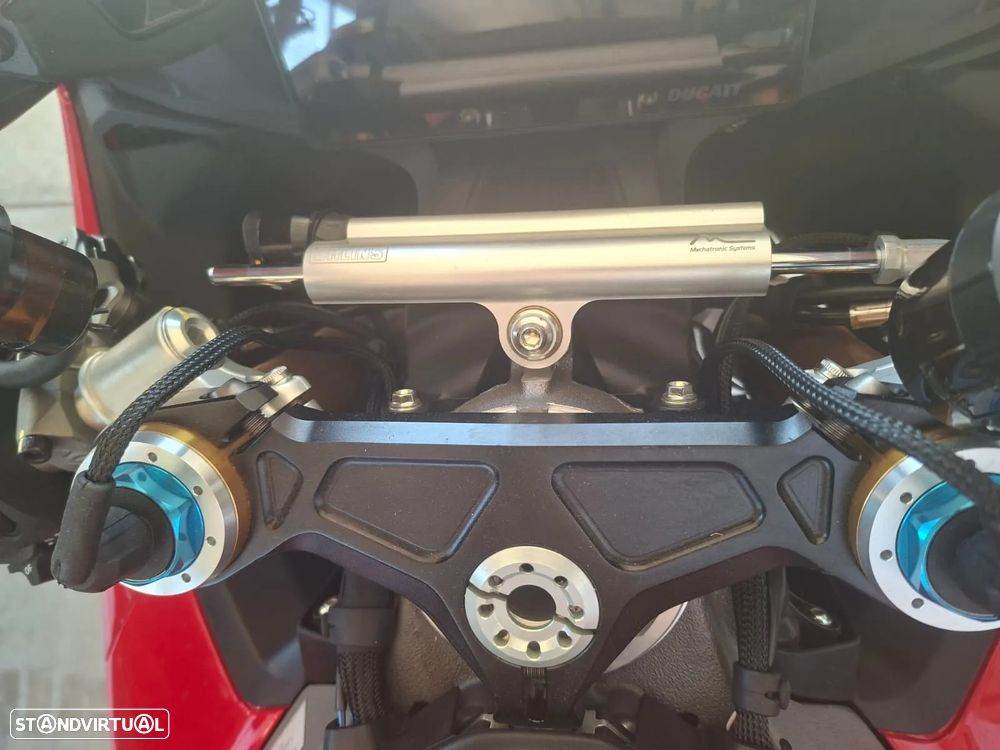 Ducati Panigale V4 S - 9
