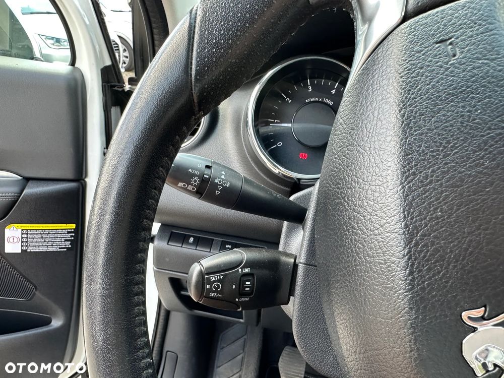 Peugeot 3008 - 11