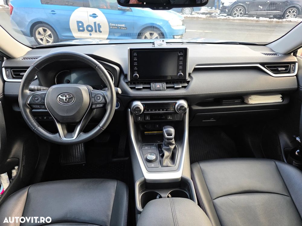 Toyota RAV4 ver-2-5-vvt--ie-4x4-luxury - 4