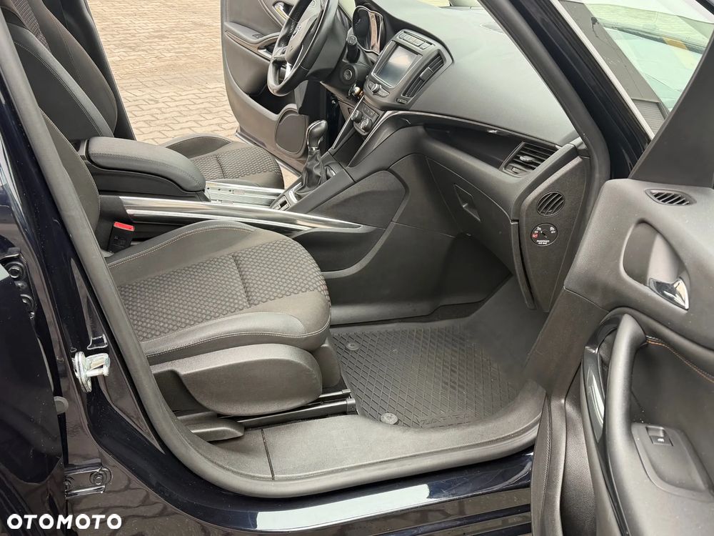 Opel Zafira 2.0 CDTI Plus EcoFLEX S&S - 6