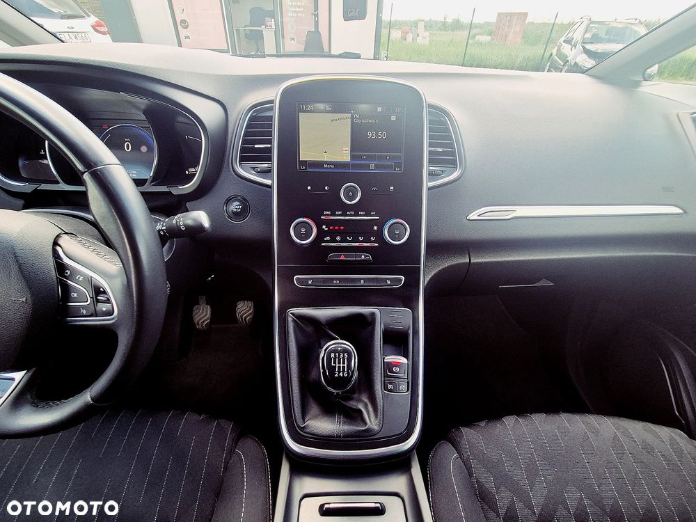 Renault Scenic TCe 140 GPF BUSINESS EDITION - 24