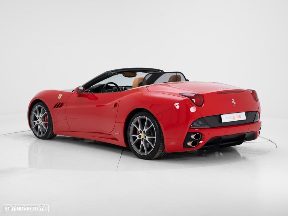 Ferrari California - 5