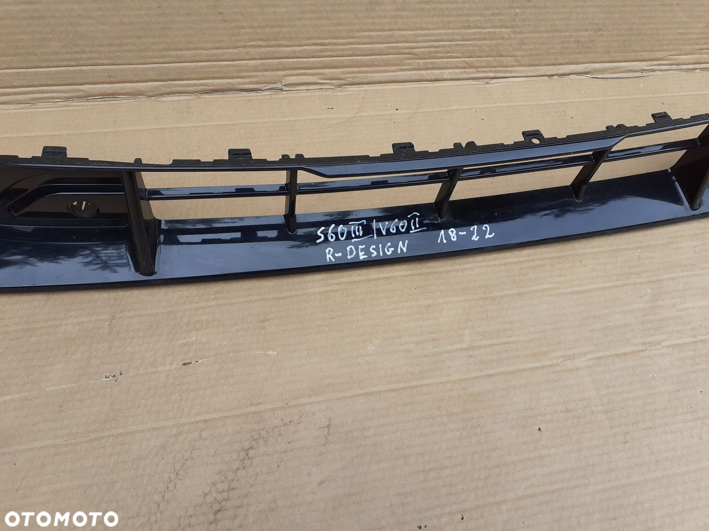 Volvo V60 II kratka zderzaka przód 18-23r 31455656 - 3