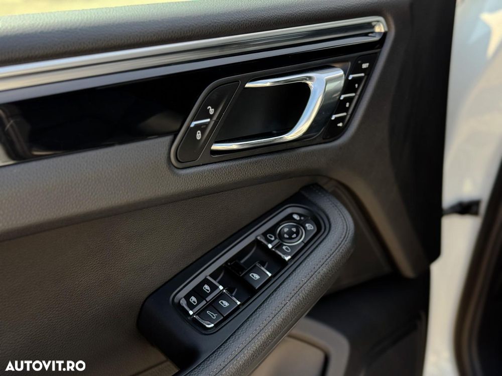 Porsche Macan S PDK - 24