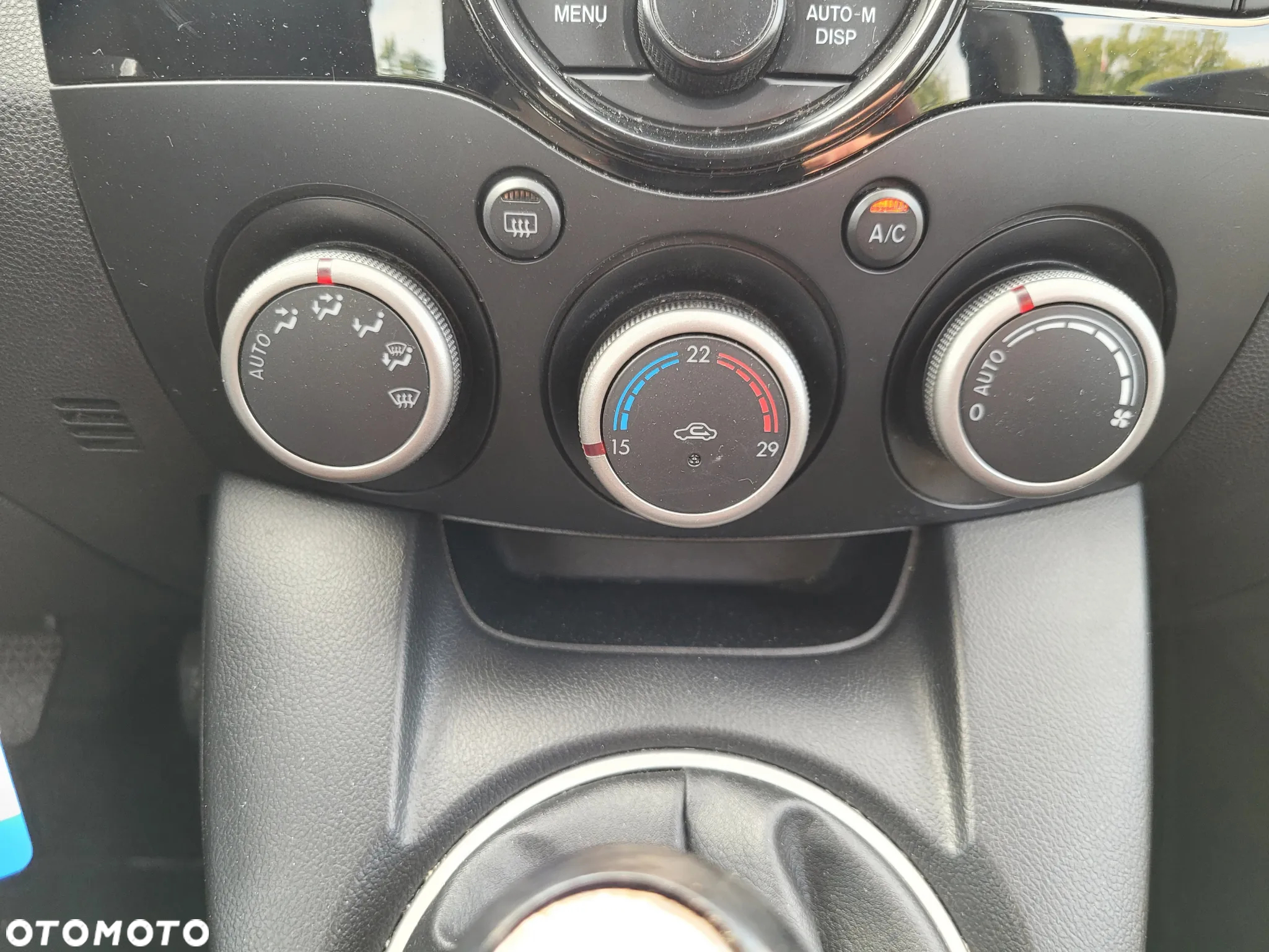Mazda 2 1.3 Comfort - 12