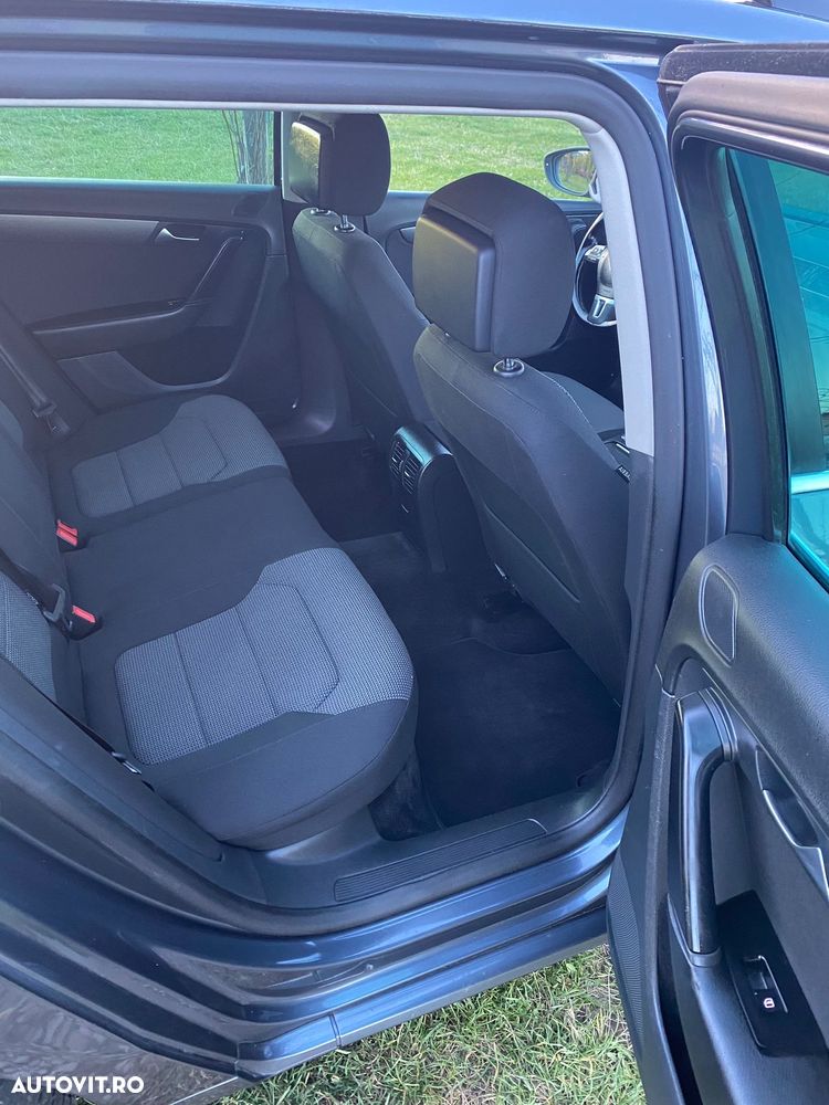 Volkswagen Passat 1.6 TDI BlueMotion Technology Highline - 12