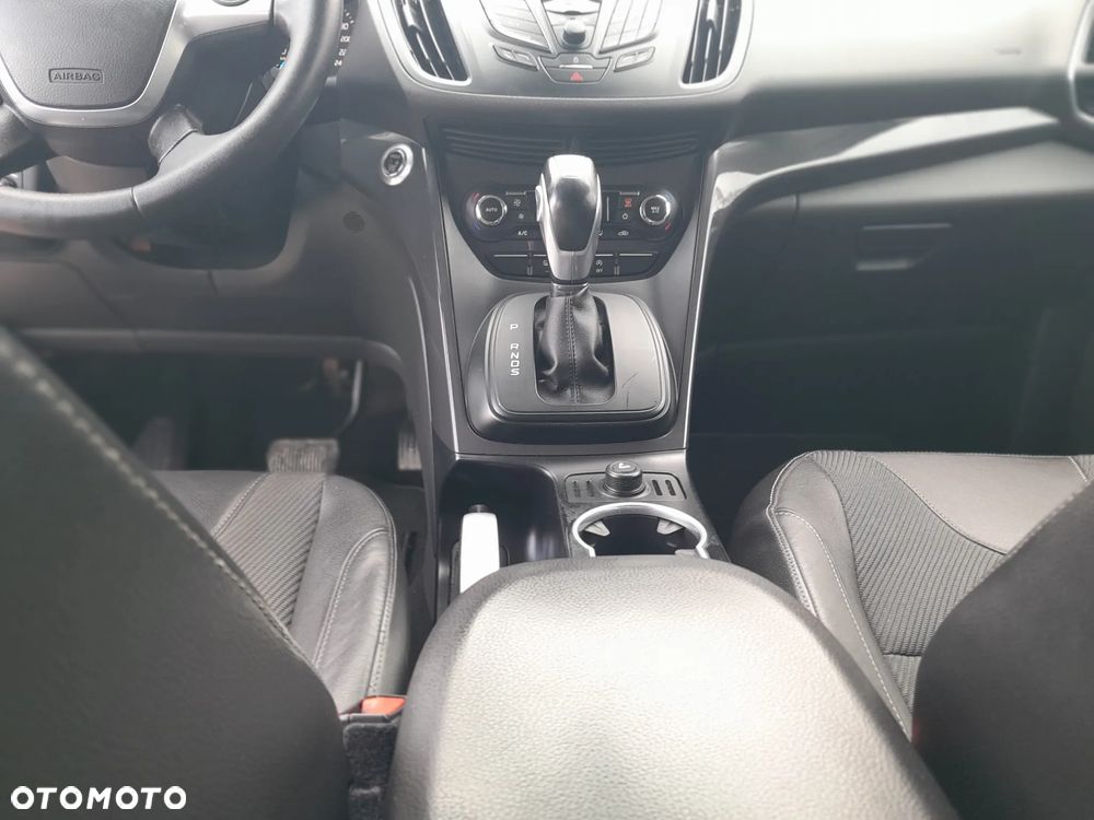 Ford Kuga 2.0 TDCi 4x4 Business Edition - 29