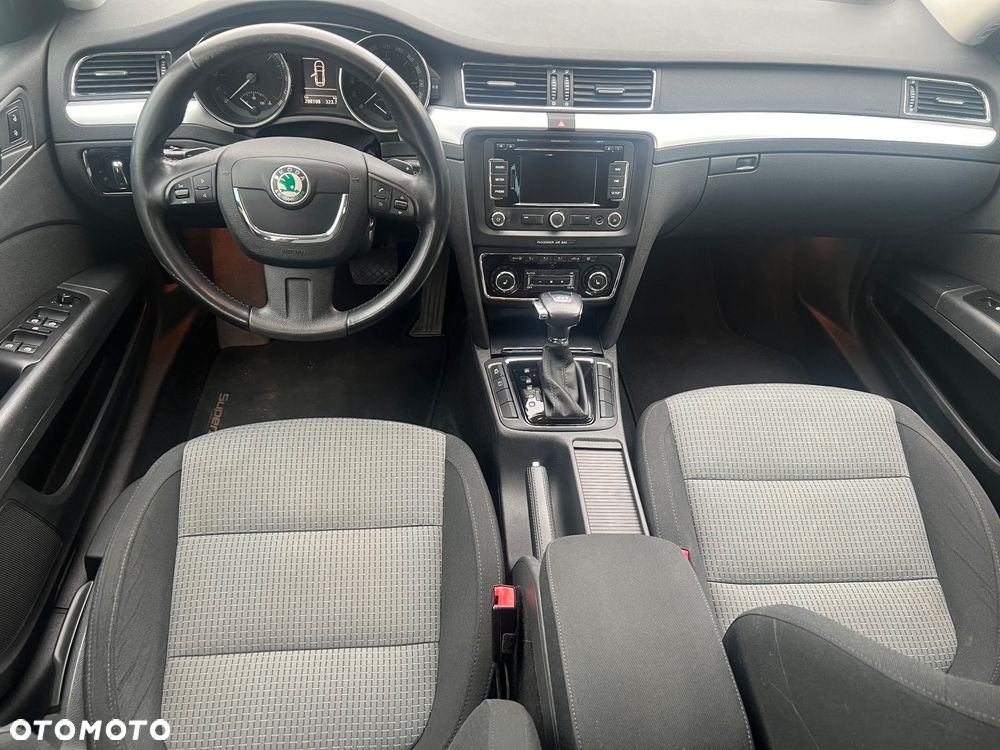 Skoda Superb - 16