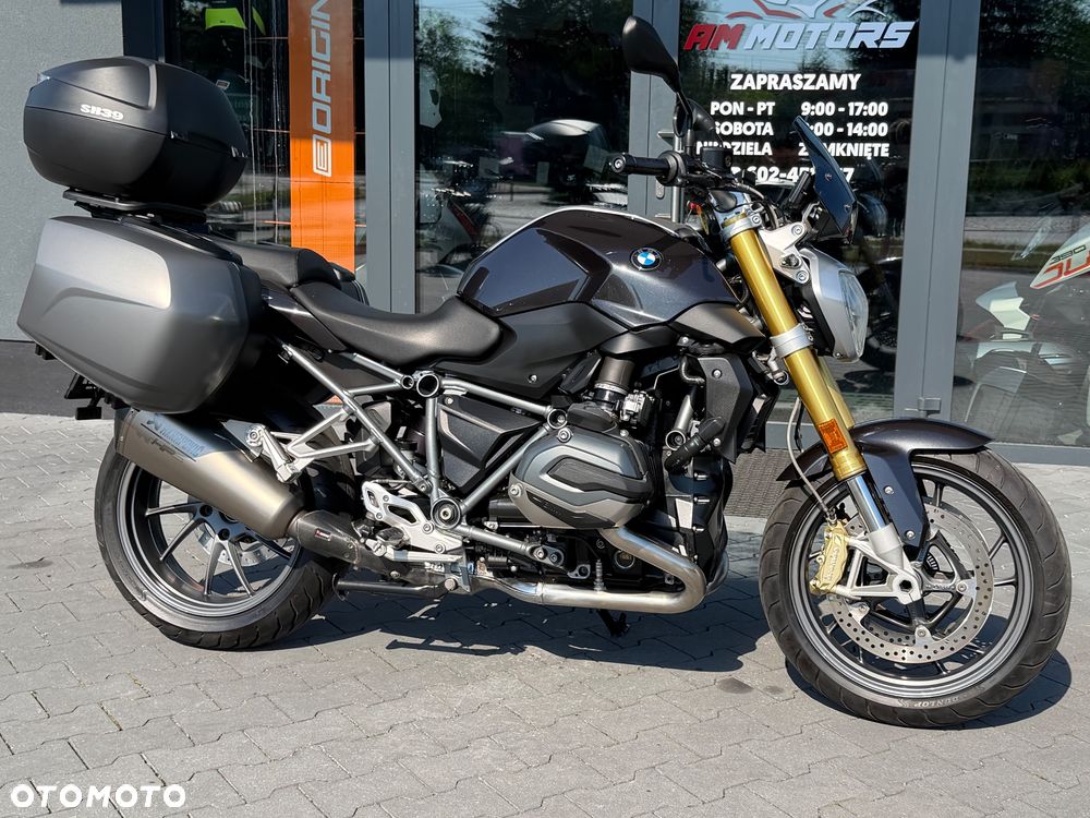 BMW R - 1