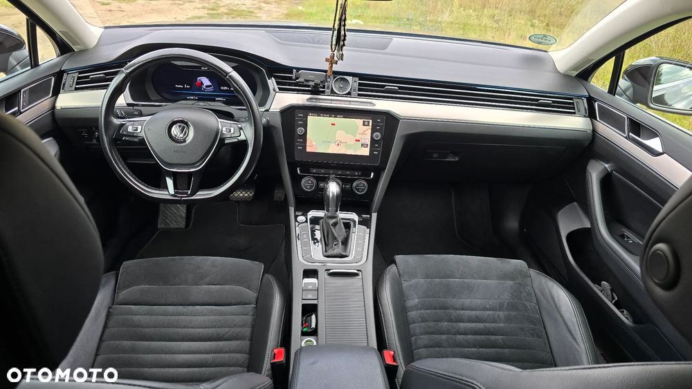 Volkswagen Passat 2.0 TDI BMT SCR Highline DSG7 - 11