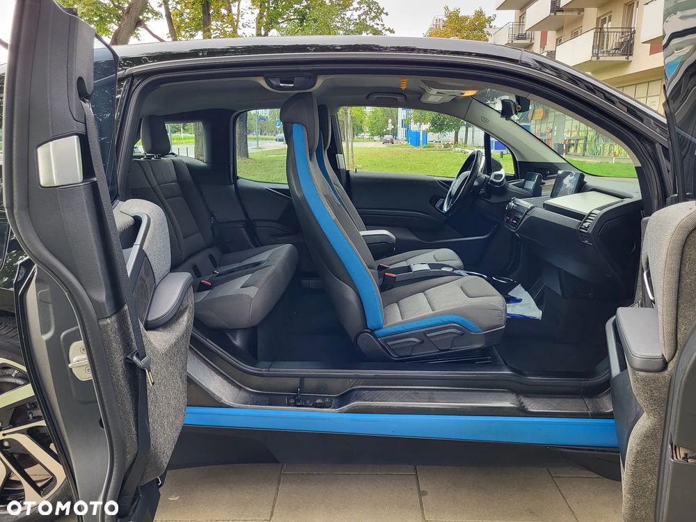 BMW i3 (60 Ah) - 32