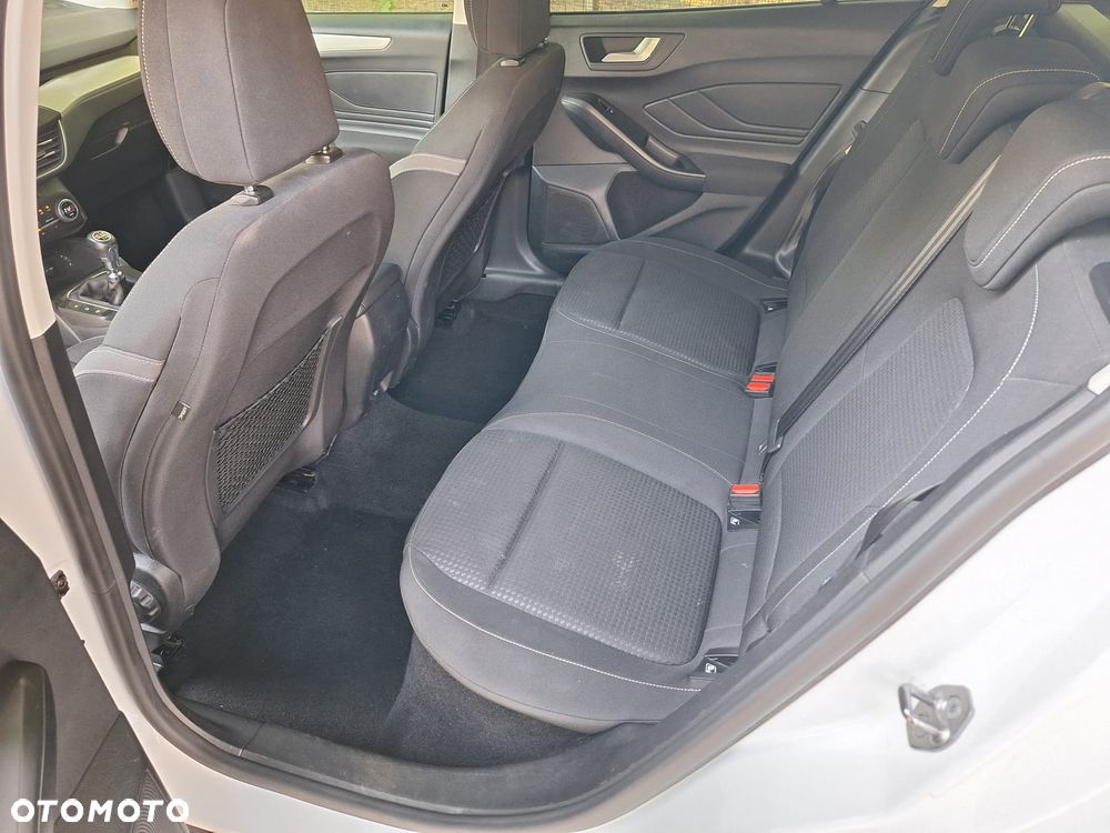 Ford Focus - 15