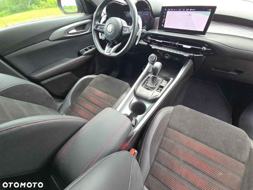 Alfa Romeo Tonale 1.5 T Edizione Speciale - 8