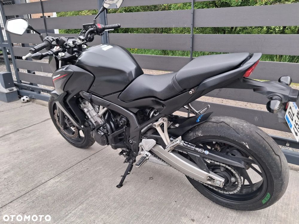 Honda CB - 3