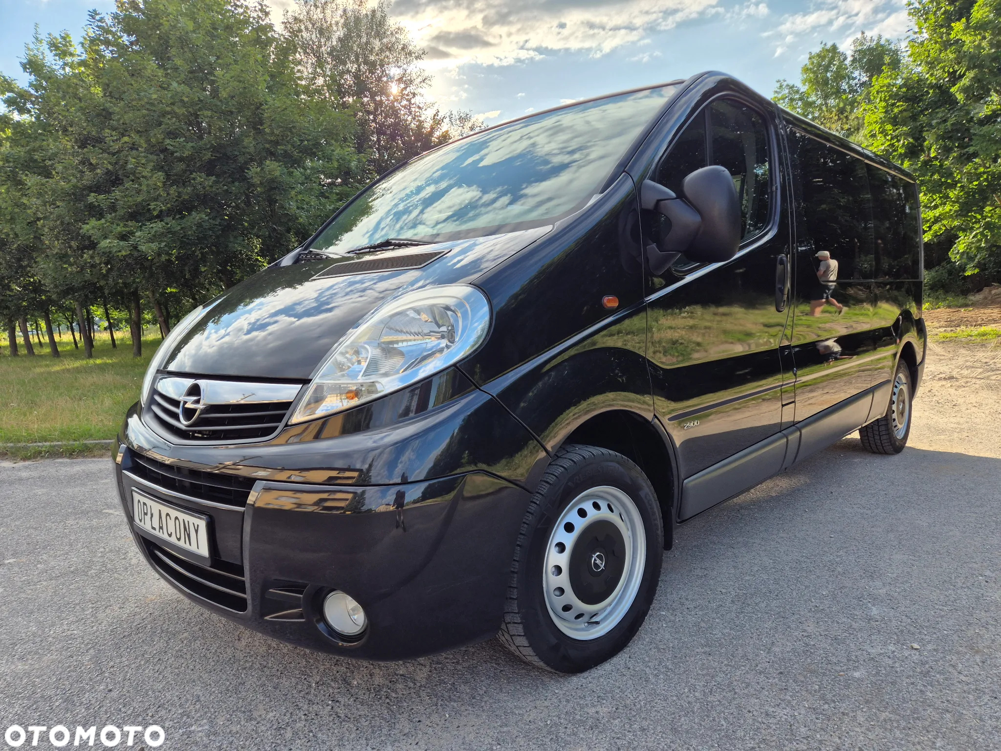 Opel Vivaro - 11