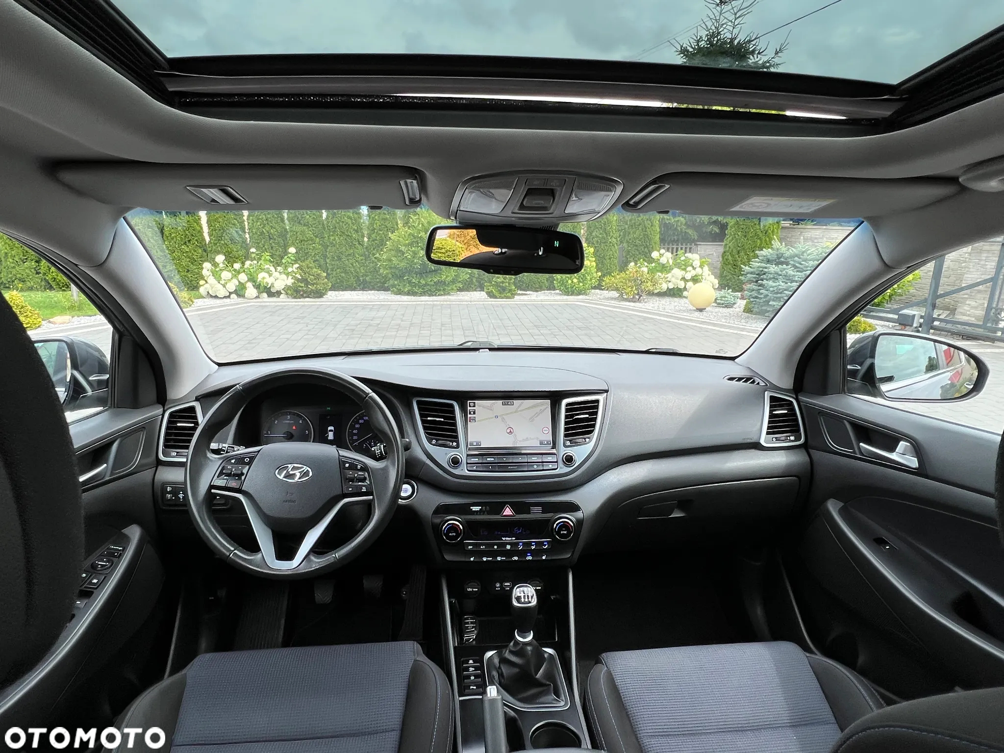 Hyundai Tucson blue 1.7 CRDi 2WD Trend - 4