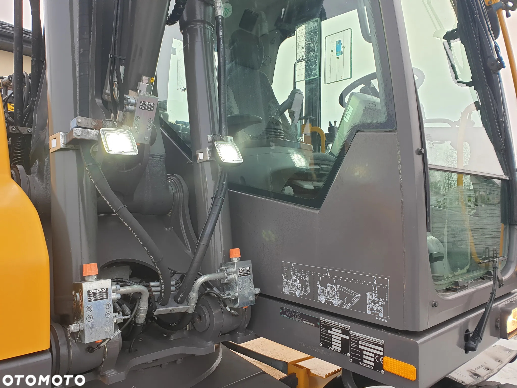 Volvo EW 160D ROTOTILT ZE SZCZYPCAMI SPROWADZONA PIĘKNY STAN - 18