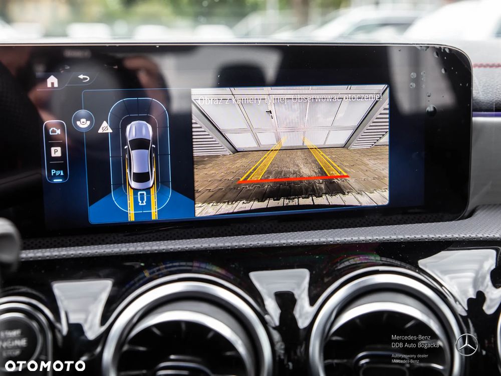 Mercedes-Benz CLA 250 E AMG Line 8G-DCT - 9