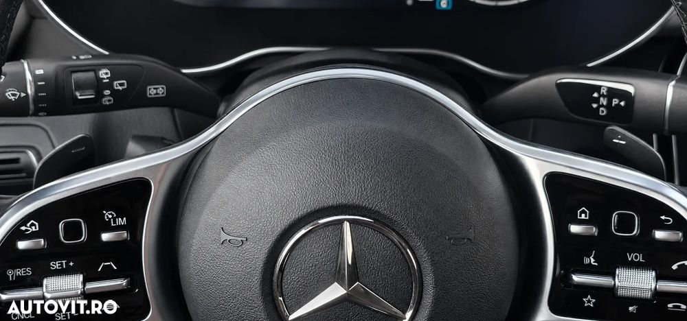 Mercedes-Benz GLC - 14
