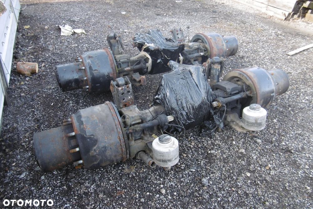 Obudowa tylnego mostu Man F2000 6x4 8x4 zwolnica - 1