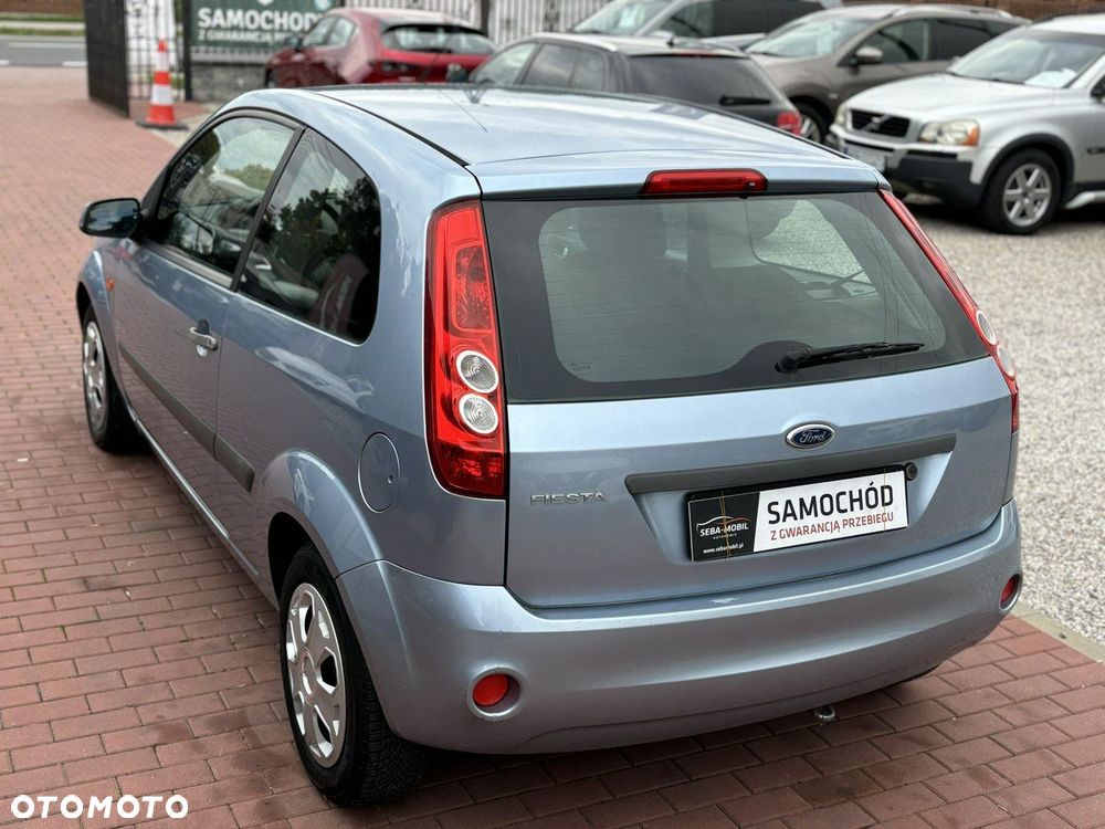 Ford Fiesta 1.3 Fun - 11